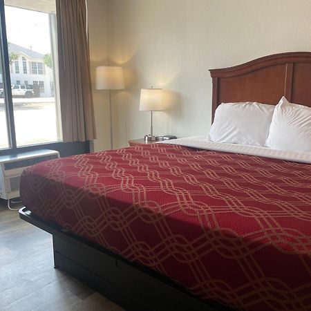 Ramada By Wyndham Branson Theatre District Hotel Exterior photo